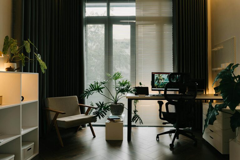 Tips for Creating a Cozy and Functional Home Workspace